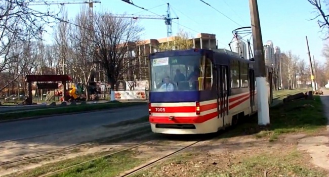 Мешканець Хмельницької обл. відкрив вогонь в одеському трамваї Мешканець Хмельницької обл. відкрив вогонь в одеському трамваї