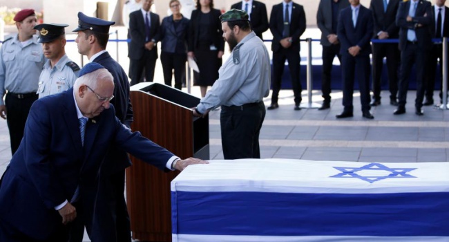 В Иерусалиме проходит церемония похорон Шимона Переса