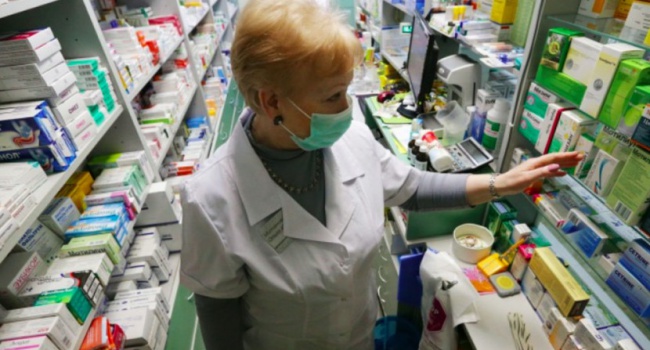 Фармацевти пригрозили Росії повним зникненням дешевих ліків Фармацевти пригрозили Росії повним зникненням дешевих ліків
