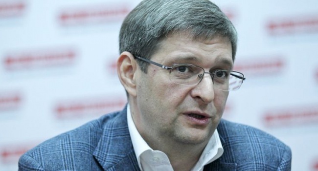 У Ковальчука лише гараж. У його дружини список значно цікавіший У Ковальчука лише гараж. У його дружини список значно цікавіший