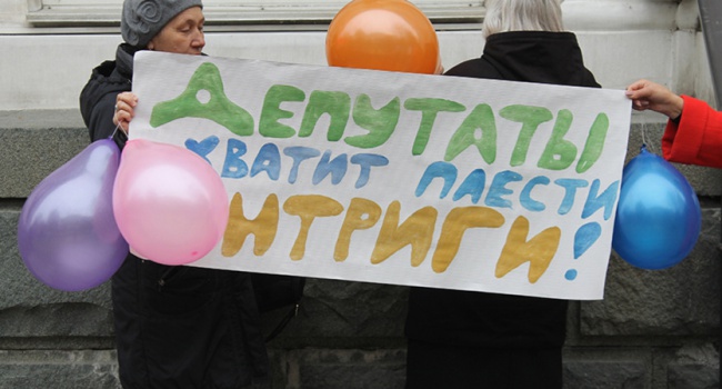 Предприниматели Севастополя требуют от оккупантов соблюдения международных договоров Предприниматели Севастополя требуют от оккупантов соблюдения международных договоров