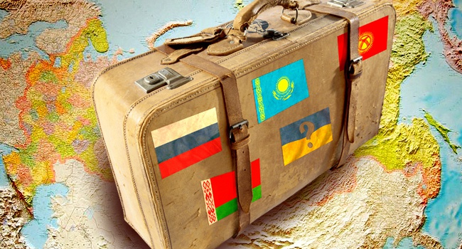 Сазонов: В Україні досі є ті, хто, незважаючи на війну, палко хоче до Митного союзу Сазонов: В Україні досі є ті, хто, незважаючи на війну, палко хоче до Митного союзу