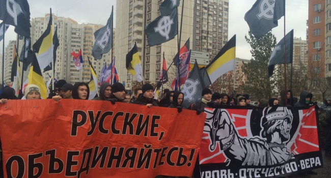 Більше або менше війни в Україні: західна преса прокоментувала «російські марші» Більше або менше війни в Україні: західна преса прокоментувала «російські марші»