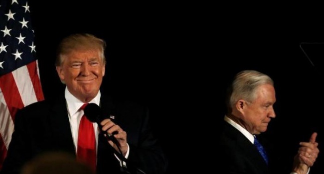 Портников: США займет по отношению к России жесткую позицию Портников: США займет по отношению к России жесткую позицию
