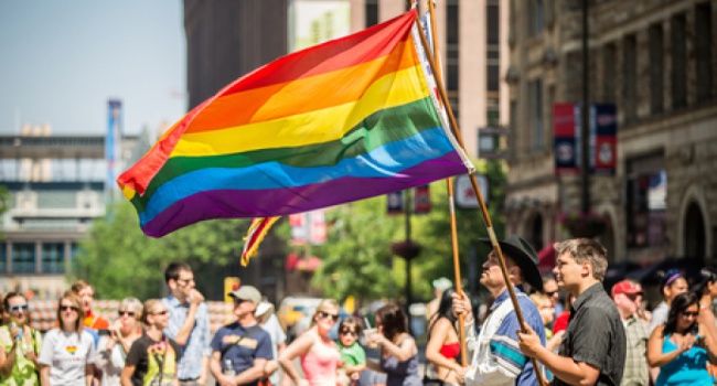 Ученые назвали причину гомосексуализма - распущенность
