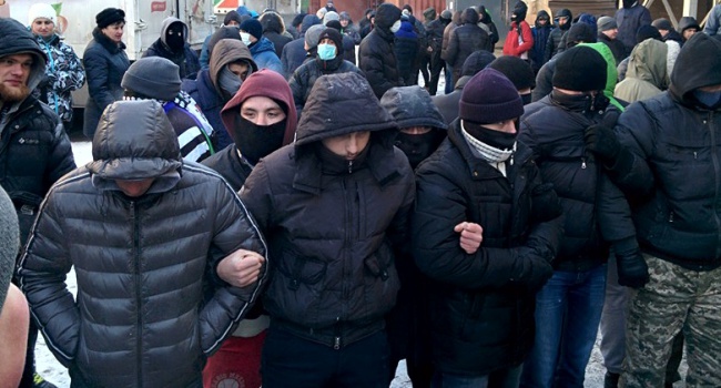 У СБУ викрили плани Росії щодо проведення масових провокацій в Україні У СБУ викрили плани Росії щодо проведення масових провокацій в Україні