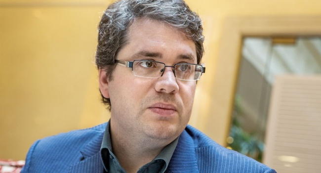 Постійна брехня не робить тебе гарним брехуном – засновник Bellingcat про Росію Постійна брехня не робить тебе гарним брехуном – засновник Bellingcat про Росію