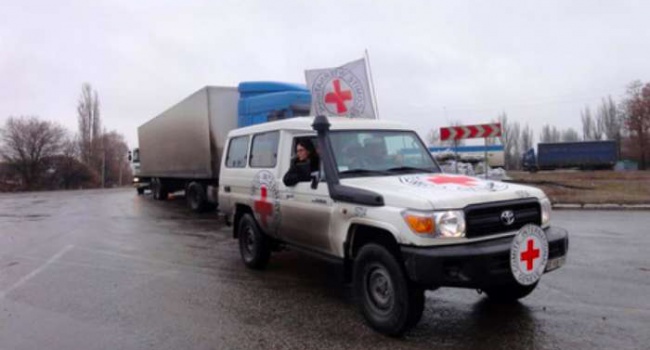 В «ДНР» потребовали от чешской гуманитарной организации за сутки покинуть Донбасс В «ДНР» потребовали от чешской гуманитарной организации за сутки покинуть Донбасс