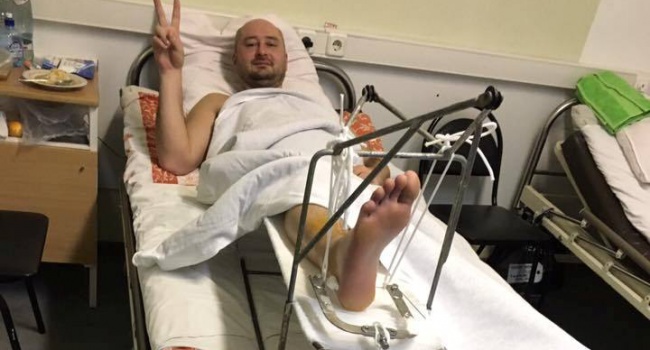 Бабченко: В стране, где алюминия больше, чем мозгов, костыли из США, из Нью-Джерси Бабченко: В стране, где алюминия больше, чем мозгов, костыли из США, из Нью-Джерси
