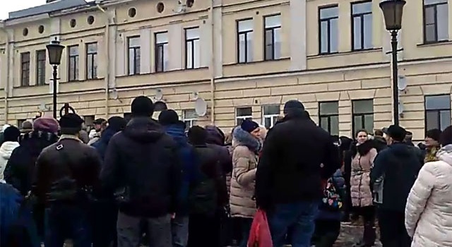На родине Путина люди митингуют против невыносимых условий жизни – СМИ На родине Путина люди митингуют против невыносимых условий жизни – СМИ