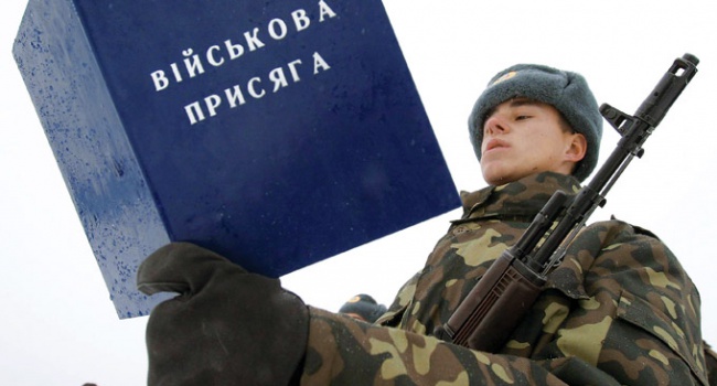 Начальник Генштаба отрицает полный переход ВСУ на контрактную службу Начальник Генштаба отрицает полный переход ВСУ на контрактную службу