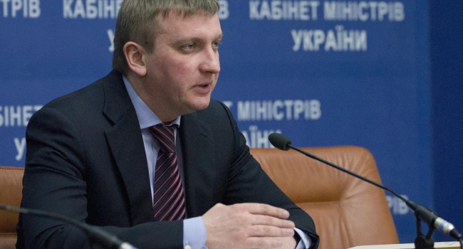 Глава Минюста анонсировали реформу украинской адвокатуры Глава Минюста анонсировали реформу украинской адвокатуры