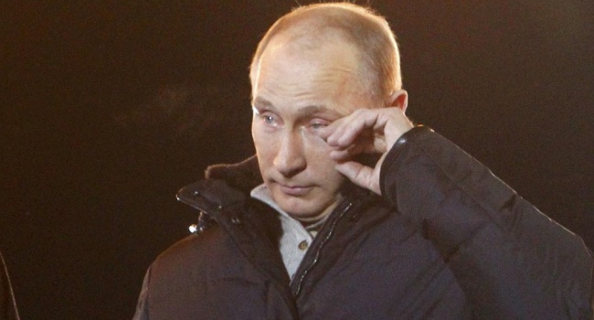 Журналист: российский правитель из Кремля сам не уходит Журналист: российский правитель из Кремля сам не уходит