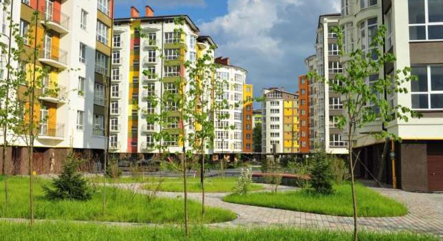 Експерт пояснив, чому політики та чиновники активно продають нерухомість Експерт пояснив, чому політики та чиновники активно продають нерухомість