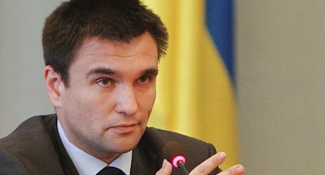 Климкин: власти Украины во всю давят на ЕС для скорейшего получения «безвиза» Климкин: власти Украины во всю давят на ЕС для скорейшего получения «безвиза»