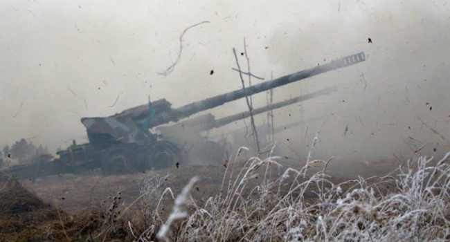 Штаб АТО про минулу добу на Донбасі: кількість обстрілів значно збільшилась Штаб АТО про минулу добу на Донбасі: кількість обстрілів значно збільшилась