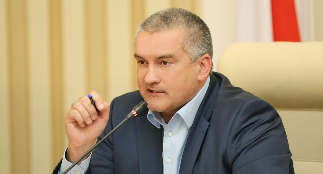 Аксенов: все журналисты Крыма – самые независимые Аксенов: все журналисты Крыма – самые независимые