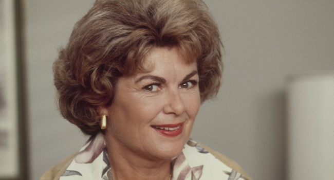 Скончалась одна из старейших актрис Голливуда