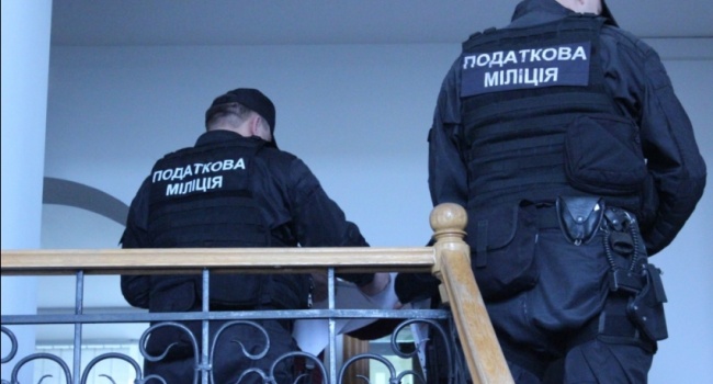 Эксперт: в Украине без кнута налоги платить никто не будет Эксперт: в Украине без кнута налоги платить никто не будет