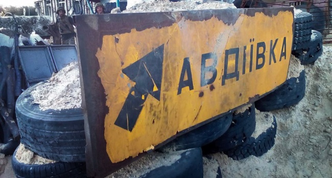 Авдіївка досі без світла Авдіївка досі без світла