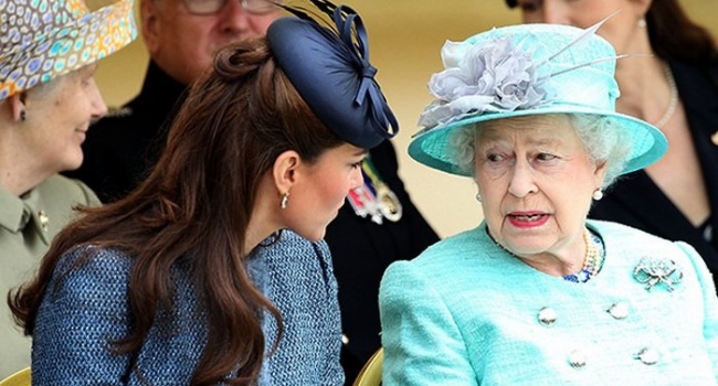 Внука королевы Британии Елизаветы II заподозрили в коррупции