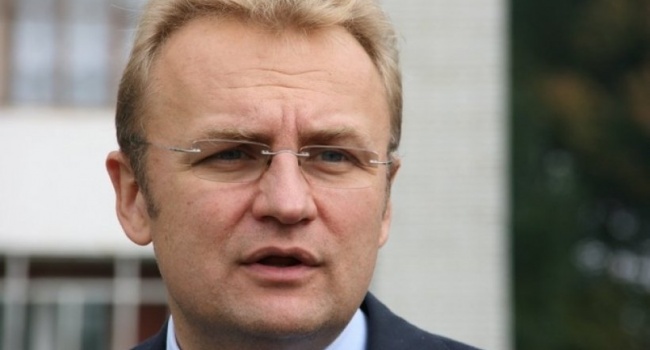Журналіст: якщо невдовзі Садовий заходиться кидати в маси гасла галицького сепаратизму – не дивуйтеся Журналіст: якщо невдовзі Садовий заходиться кидати в маси гасла галицького сепаратизму – не дивуйтеся