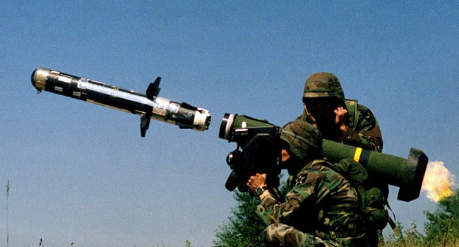 У США розглядають варіант постачання оборонної зброї до України