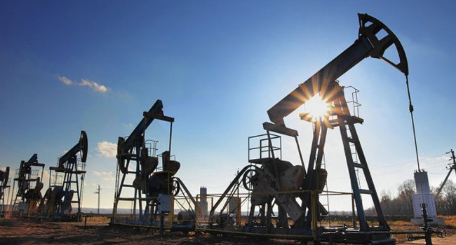 Резкий скачок цен на нефть после ударов США по Сирии Резкий скачок цен на нефть после ударов США по Сирии