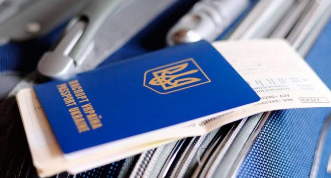 У МЗС пояснили, як мешканці Донбасу та Криму зможуть користуватися перевагами безвізу 