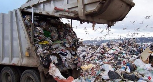 Львівське сміття потрапило до заповідної території