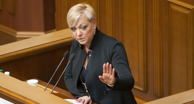 Гонтарева анонсировала сокращение госбанков в Украине до 30%