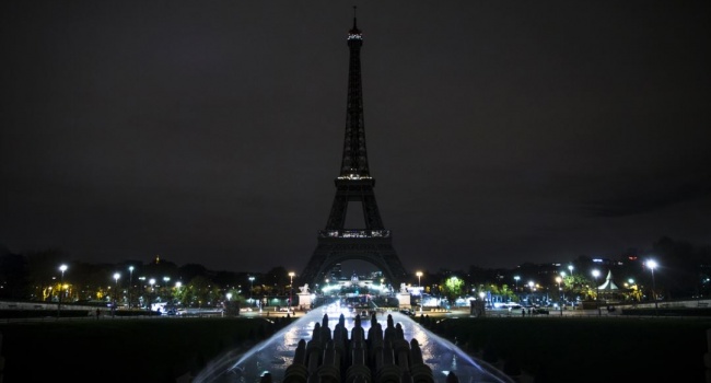 Париж сколихнула акція протесту проти виборів