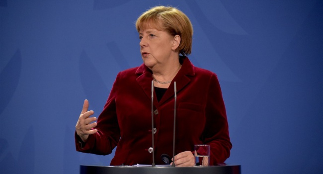 Німецький канцлер про відновлення смертної кари у Туреччині: це призведе до кінця діалогу з ЄС 