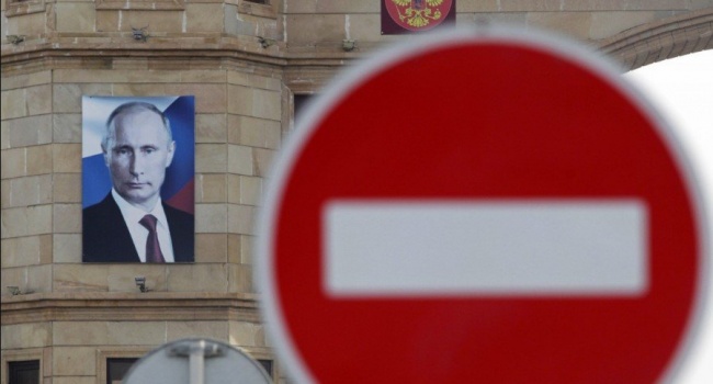 У американському сенаті відмовилися готувати нові санкції проти РФ У американському сенаті відмовилися готувати нові санкції проти РФ