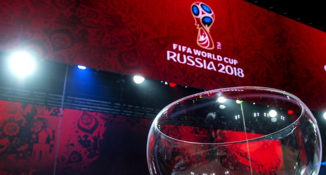 Россия отменяет визы для футбольных фанатов, которые приедут на ЧМ-2018