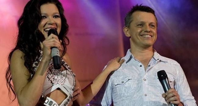 В стране, где врач получает 150 долларов, а учитель – 100, нельзя говорить о европейских гонорарах – ни артистам, ни портным, – журналистка