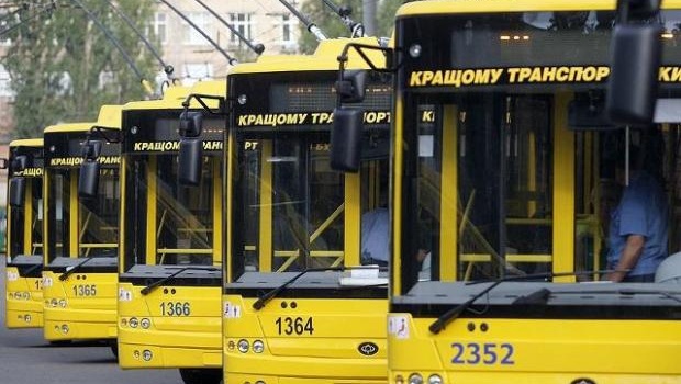 В Україні вступив у дію закон про електронні квитки у міському транспорті