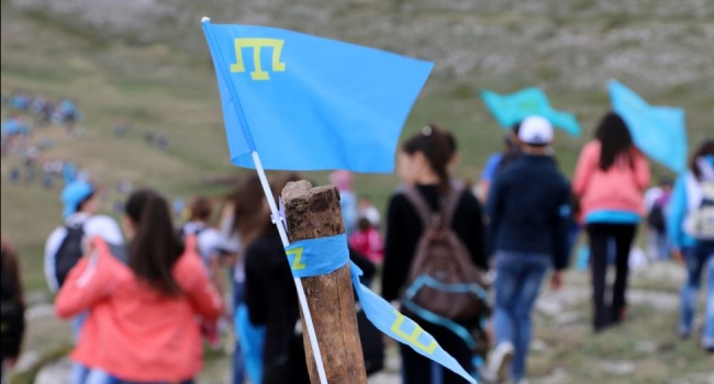 У Криму провели рейди по домівках кримських татар