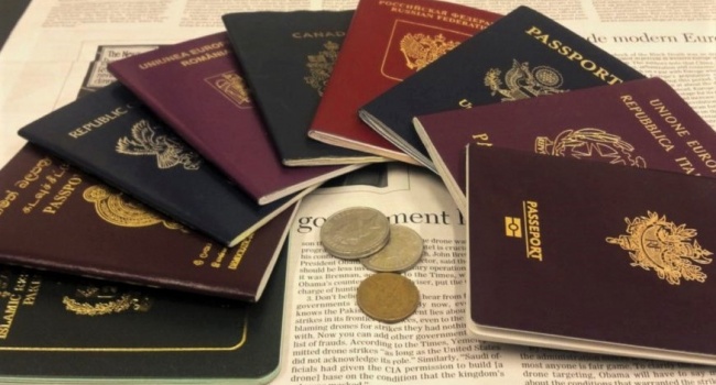 Блогер: европейцы удивляются, зачем им второе гражданство