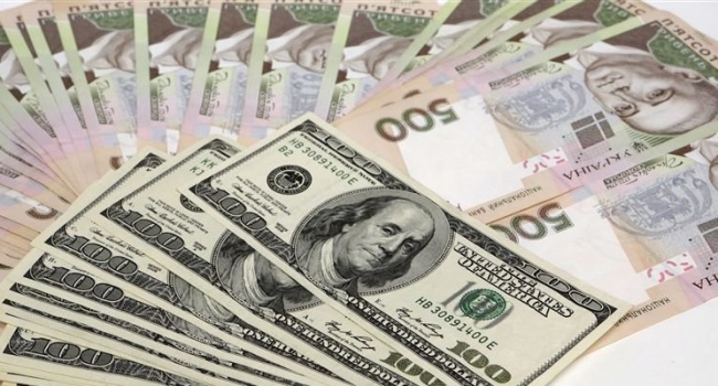 Аналитики пояснили, что может произойти с долларом в Украине в ближайшее время