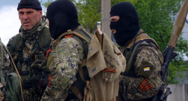 Блогер: георгіївська стрічка стала символом смерті і розрухи, чітким знаком, що сьогодні чи завтра чиясь сім'я отримає «груз 200»