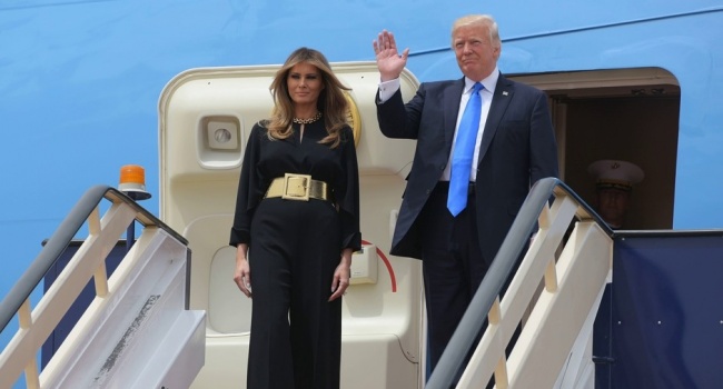 Голышев потроллил Меланию и Дональда Трампа во время визита в Саудовскую Аравию