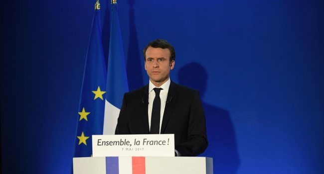 Президент Франції різко розкритикував діяльність російських ЗМІ 