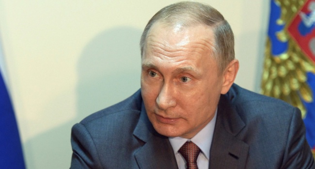 Снова интрига: Путин отказался отвечать на вопрос о выборах президента в РФ