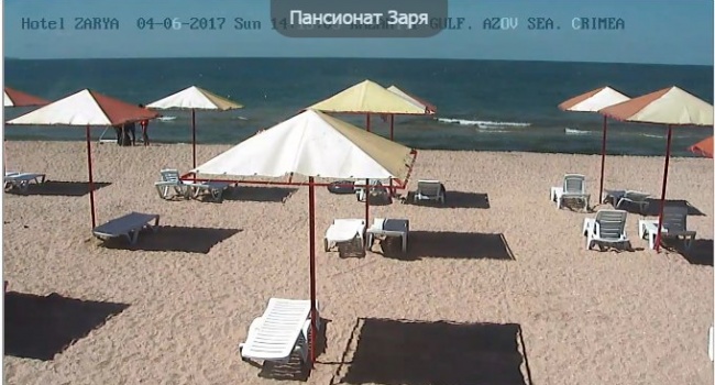 «В Крыму тихий час»: пользователи обсуждают «туристов» на крымских пляжах