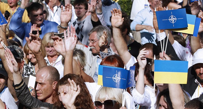 Нардеп: если бы референдум по вступлению в НАТО проводился сегодня, то более 70% украинцев проголосовали бы «за»