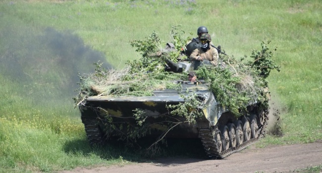 Ситуація в зоні АТО: бойовики використовують танкові гармати, троє українських військових отримали поранення 