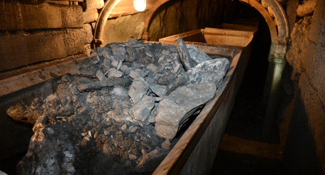 Власти «ДНР» закрывают несколько крупнейших шахт