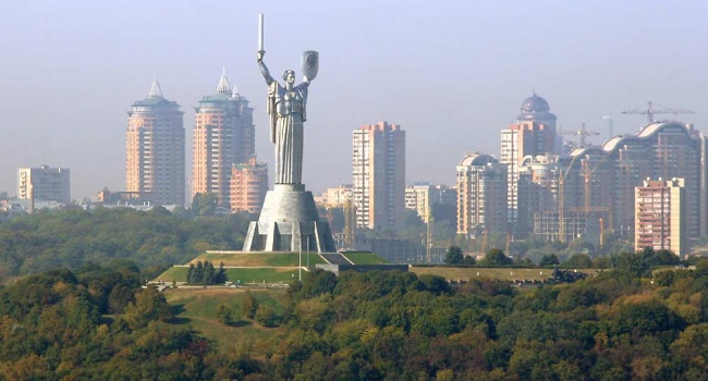 КГГА: самое большое число переселенцев с Донбасса проживает в Киеве КГГА: самое большое число переселенцев с Донбасса проживает в Киеве