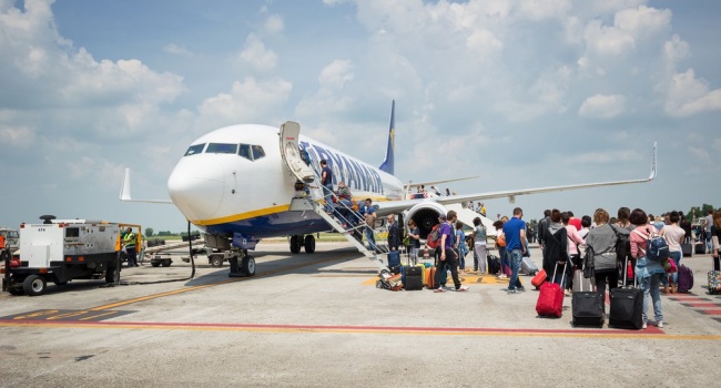 У Львові підрахували збитки через відмову Ryanair працювати в Україні 